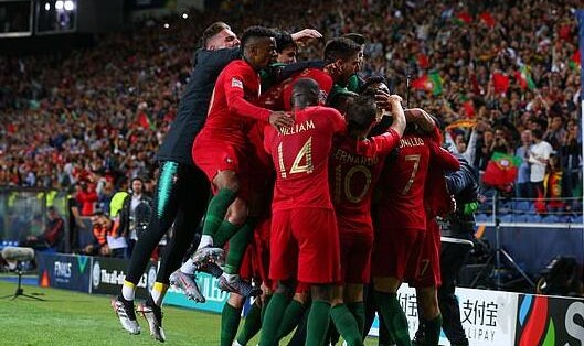  尼姆中场失控频频失误，被对手抓住机会反超比分