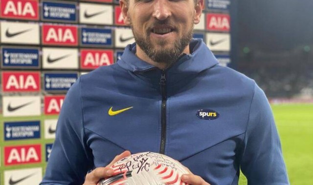  凯恩戴帽助热刺大胜维拉强势跻身联赛前四行列