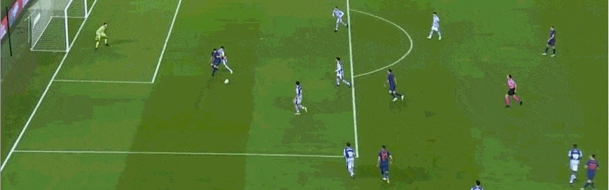  弗里克变阵三中卫激活进攻体系  