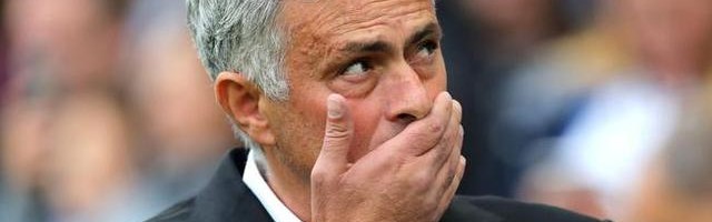  波尔多功勋教练下课引发动荡  