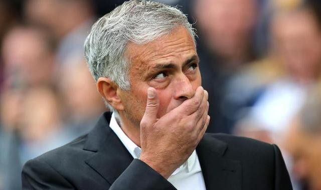  波尔多功勋教练下课引发动荡  