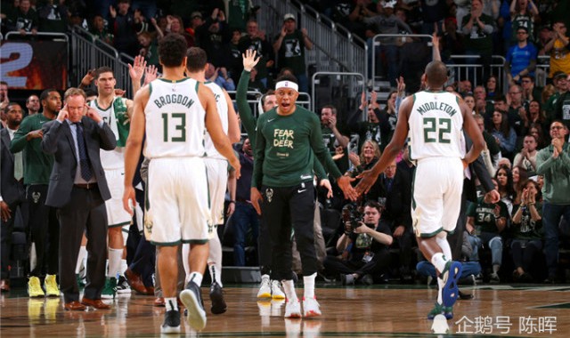  凯尔特人逆转雄鹿锁定东部决赛席位  