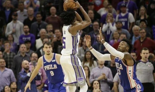  福克斯关键罚球命中国王加时险胜公牛保留季后赛悬念