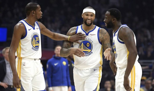  勇士绝杀雷霆终结对手七连胜势头  