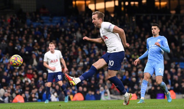  热刺绝杀西汉姆联，里沙利松读秒破门  