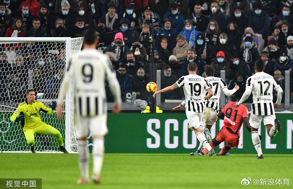  萨帕塔倒钩破门，亚特兰大主场轻取威尼斯