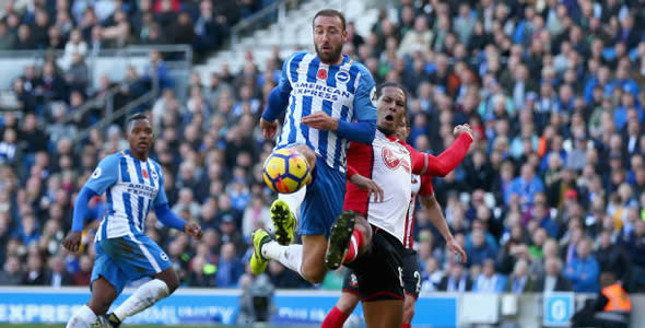  布莱顿海鸥展翅高飞,控球碾压传统豪门曼联